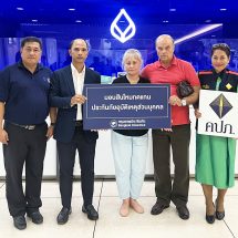 กรุงเทพประกันภัยมอบสินไหมประกันภัยอุบัติเหตุส่วนบุคคล โครงการบัตรบีเฟิสต์ สมาร์ท แรบบิท ศิริราช
