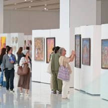 ไอคอนสยาม ขอเชิญร่วมค้นหา สำรวจ และตีความ “ความเป็นไทย”ผ่านงานศิลปะในมุมมองของศิลปินรุ่นเยาว์ จากมหาวิทยาลัยเพาะช่างฯ วันนี้ – 16 เมษายน 2568