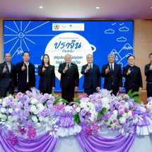 คปภ. แถลงผลสำเร็จโครงการ “ปราจีนยืนหนึ่ง” ชูโมเดลพื้นที่ต้นแบบลดอุบัติเหตุ ดันประกันภัยรถภาคบังคับเข้าถึงทุกครัวเรือน เดินหน้าต่อยอดสู่จังหวัดอื่น ขับเคลื่อนเป้าหมายความปลอดภัยระดับประเทศ
