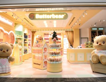 คิง เพาเวอร์ จับมือบัตเตอร์แบร์ เปิดสาขาใหม่สนามบินดอนเมืองเติมความหวานก่อนเดินทาง พร้อมเปิดพื้นที่ไลฟ์สไตล์SEEK ‘N KEEP CLUB เอาใจนักเดินทางทุกเจเนอเรชัน