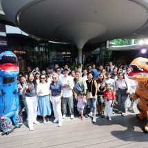 อันซ์ อยุธยา เสิร์ฟรอยยิ้มและความอบอุ่น กิจกรรม Family Day 2026 ชวนลูกค้าผจญภัยบุกอาณาจักรไดโนเสาร์ ณ Jurassic World: The Experience Bangkok