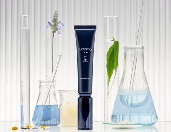 บอกลาสัญญาณแห่งวัย “Artistry Labs Pro-Retinol” ครั้งแรกกับเรตินอลมิติใหม่ จัดการริ้วรอยเห็นผลลัพธ์ใน 7 ครั้ง*
