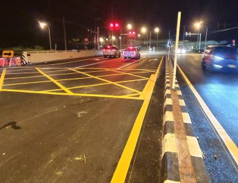 กรมทางหลวงเปิดใช้สะพานโฉมใหม่บน ทล.3264 ตอน ดอนเจดีย์–สระกระโจม ขยาย 5 ช่องจราจร สวยกริบ–เดินทางคล่องตัว